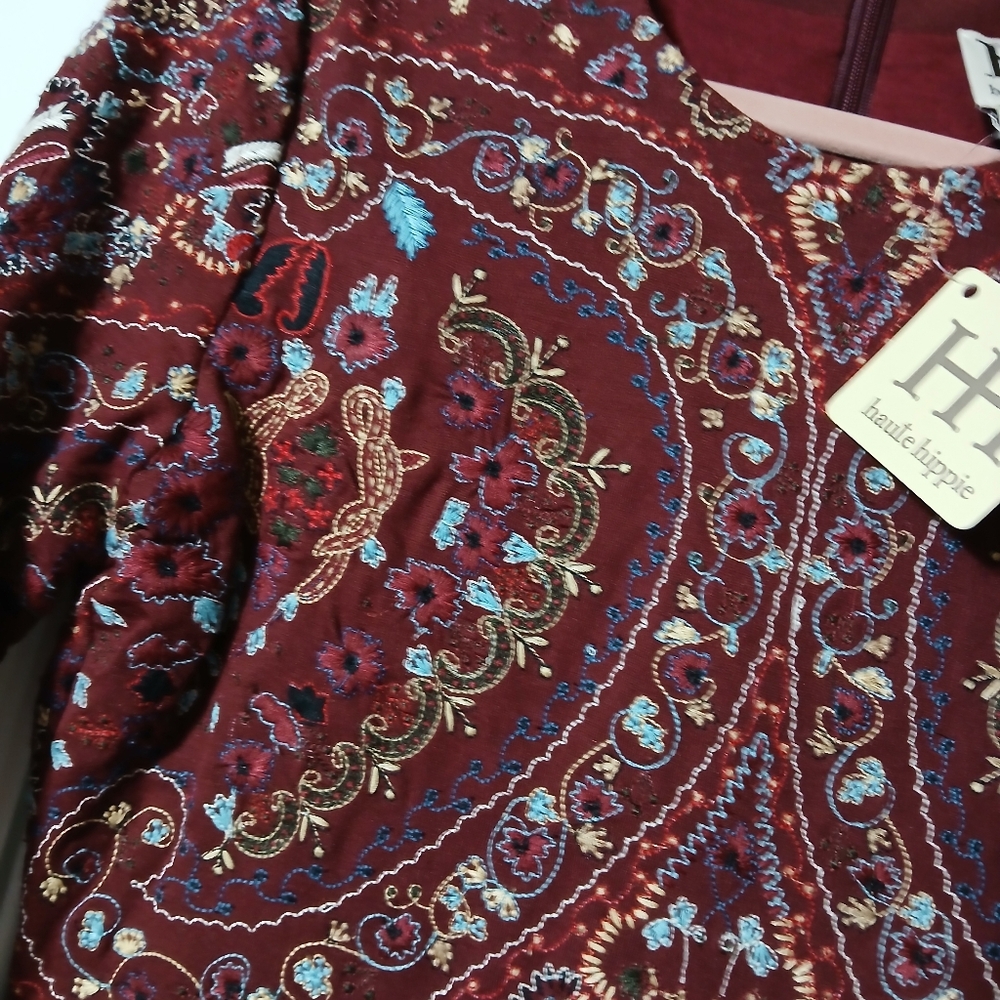 HAUTE HIPPIE dress 3/4 Sleeve MERLOT burgundy Heavily Embroidered Sheath Size 6 - Picture 13 of 15